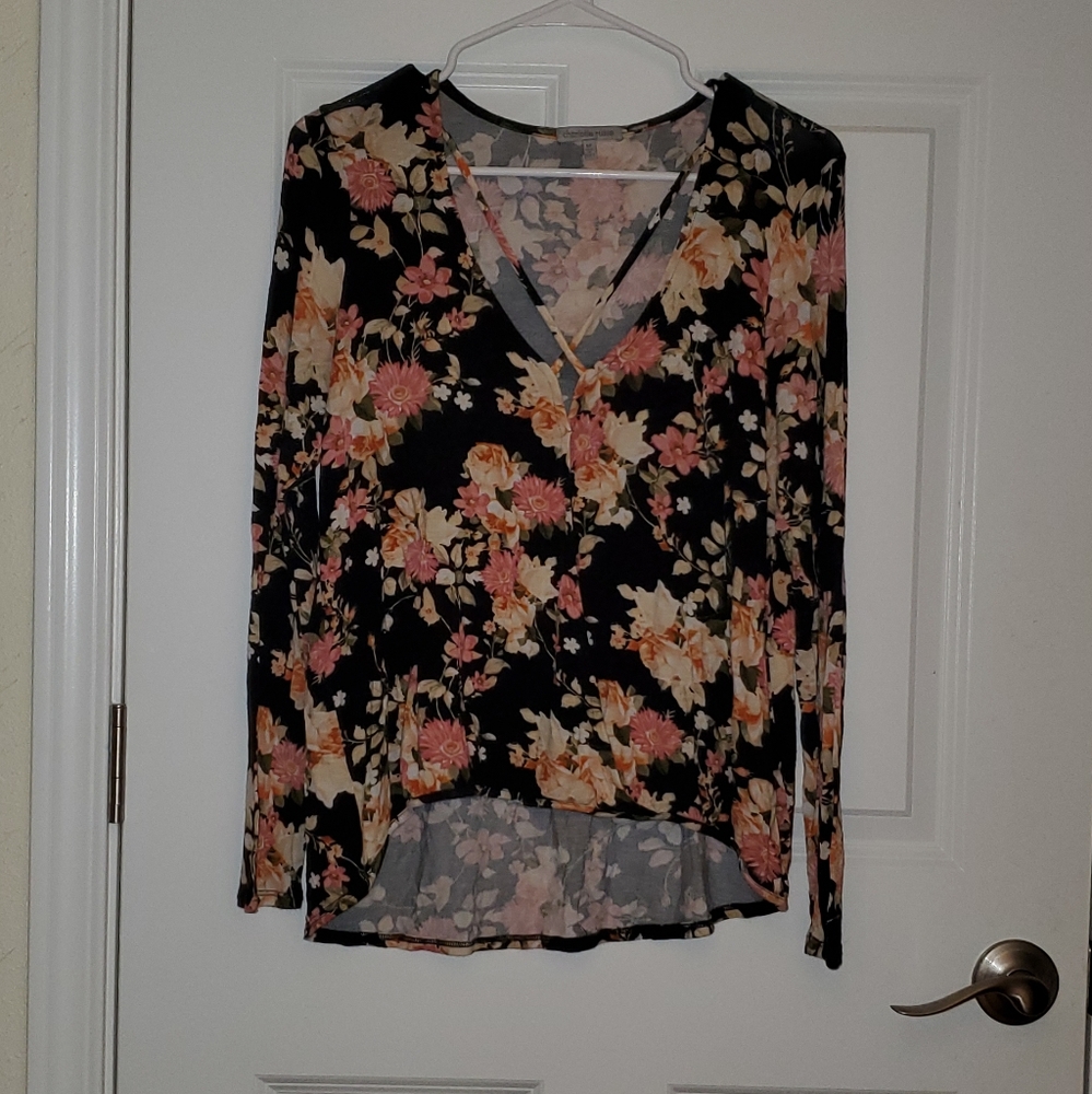 Long Sleeved top